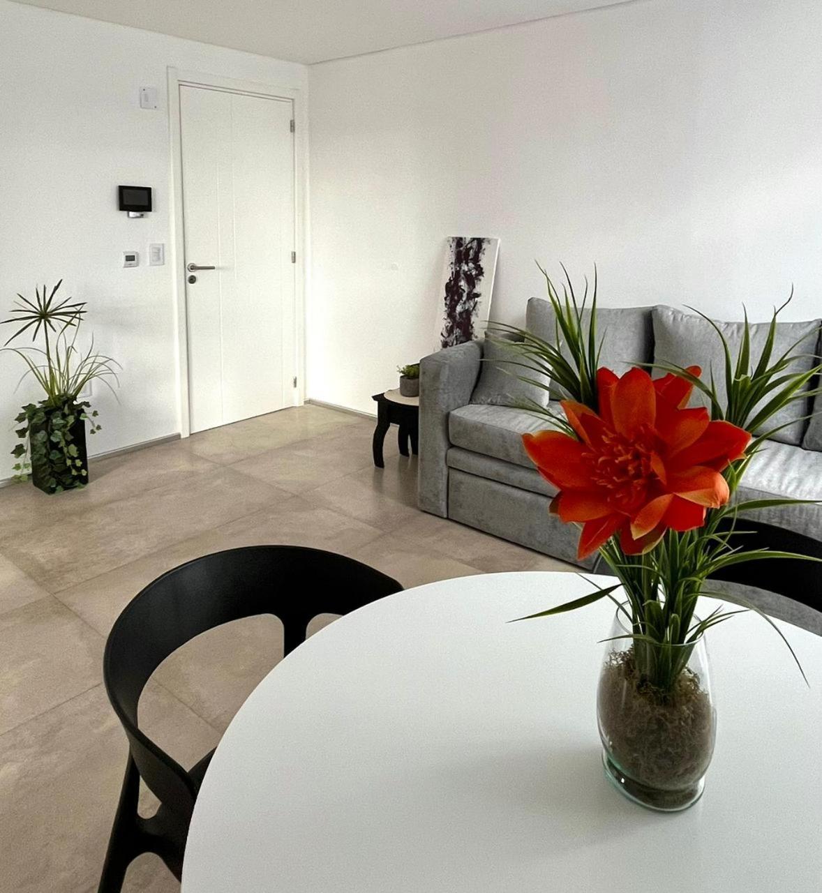 2 Amb Playa Grande Y Alem Cochera - 5 Apartment
