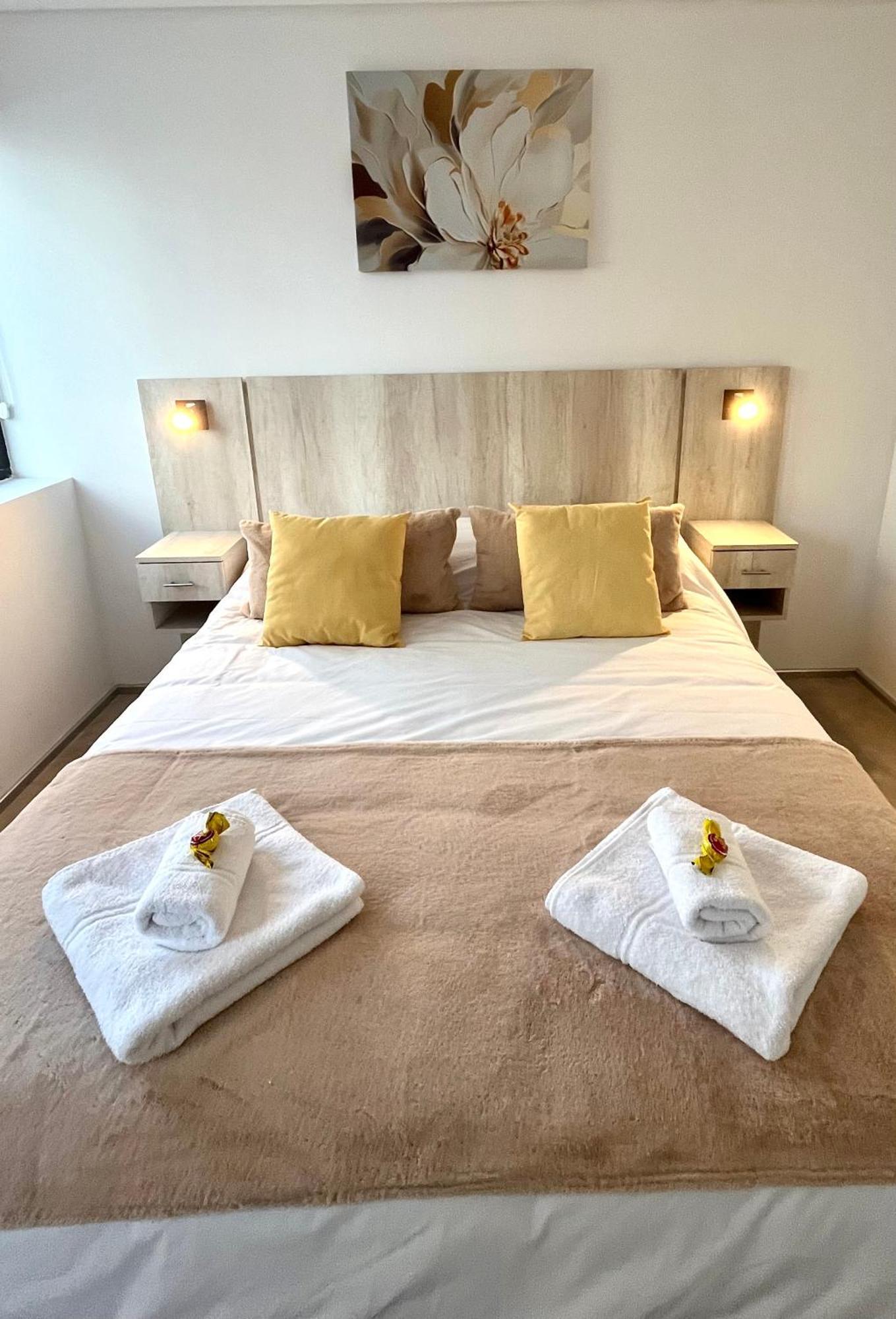 2 Amb Playa Grande Y Alem Cochera - 5 Apartment